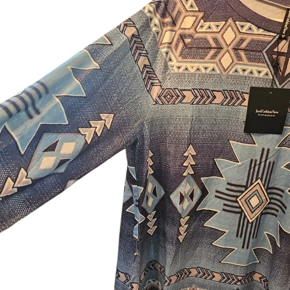 Just Fashion Now Blue and White Aztec Long Sleeve Top - Picture 4 of 9